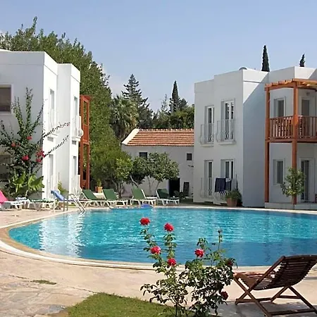 Meis Apartmanhotel