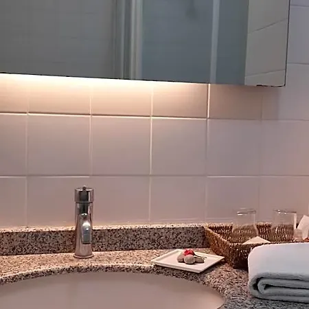 Meis Apartmanhotel Bitez