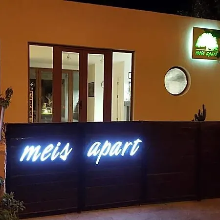 Meis Apartmanhotel 4*