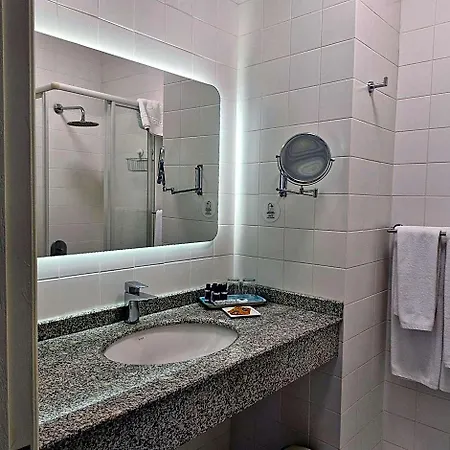 Meis Apartmanhotel