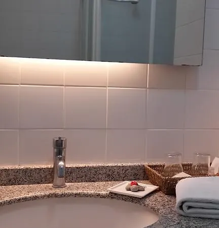Aparthotel Meis 3*